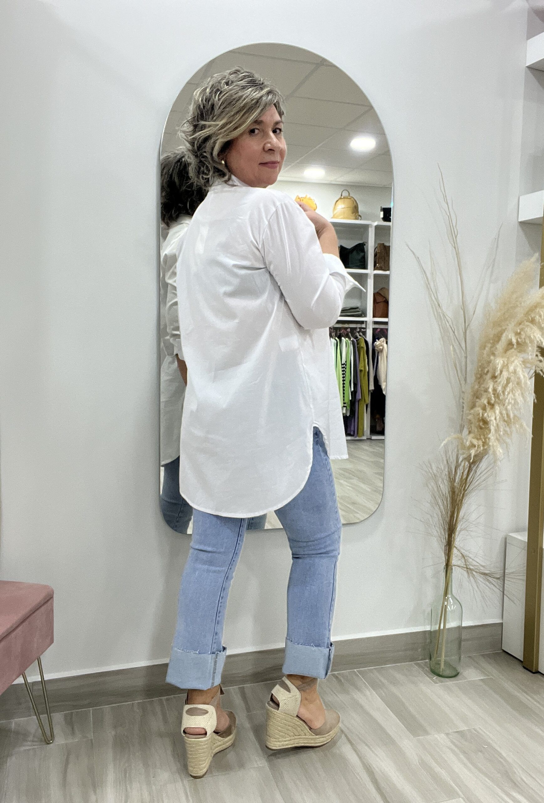 CAMISA BLANCA LARGA - Imagen 4
