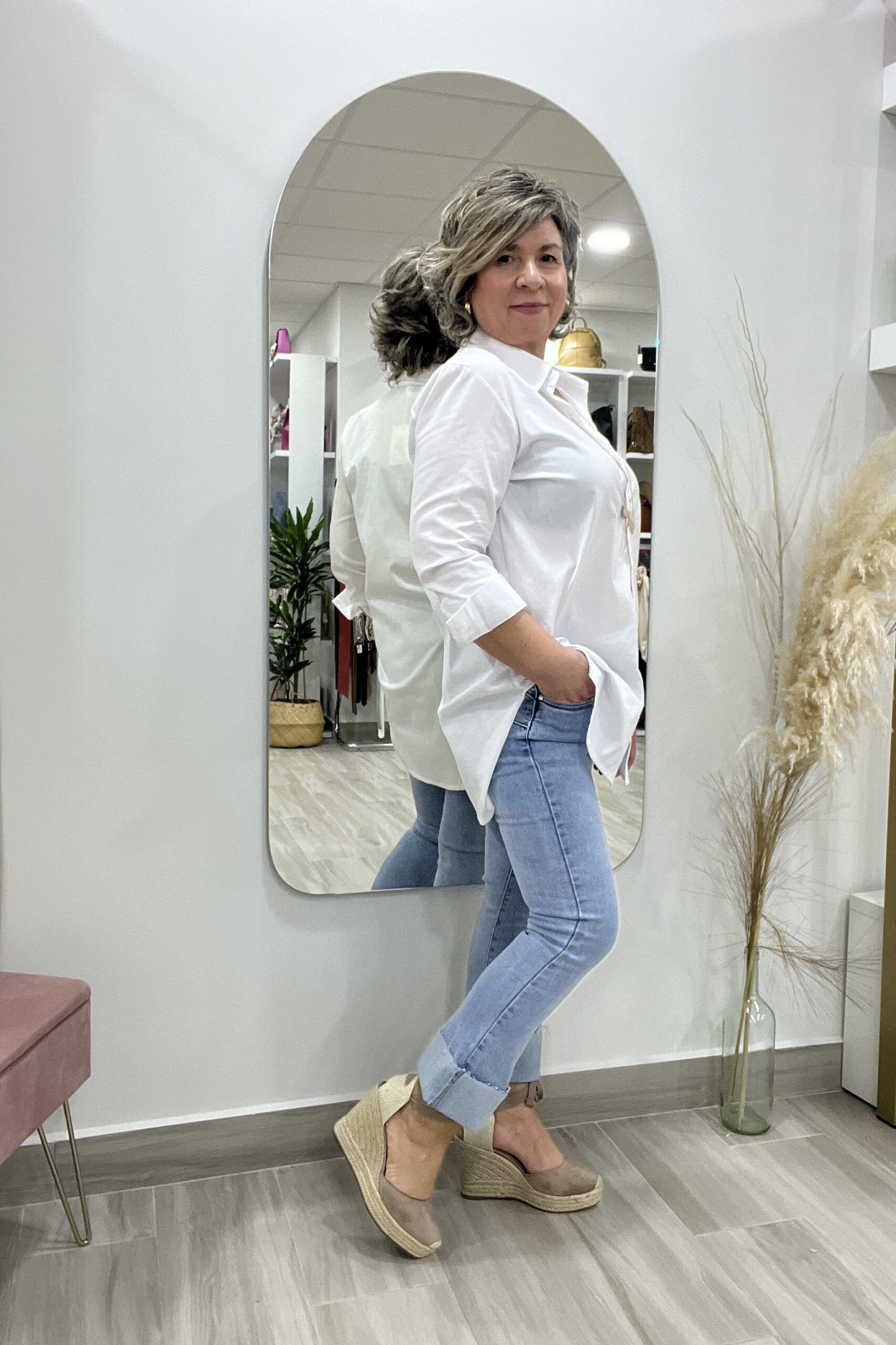 CAMISA BLANCA LARGA - Imagen 2