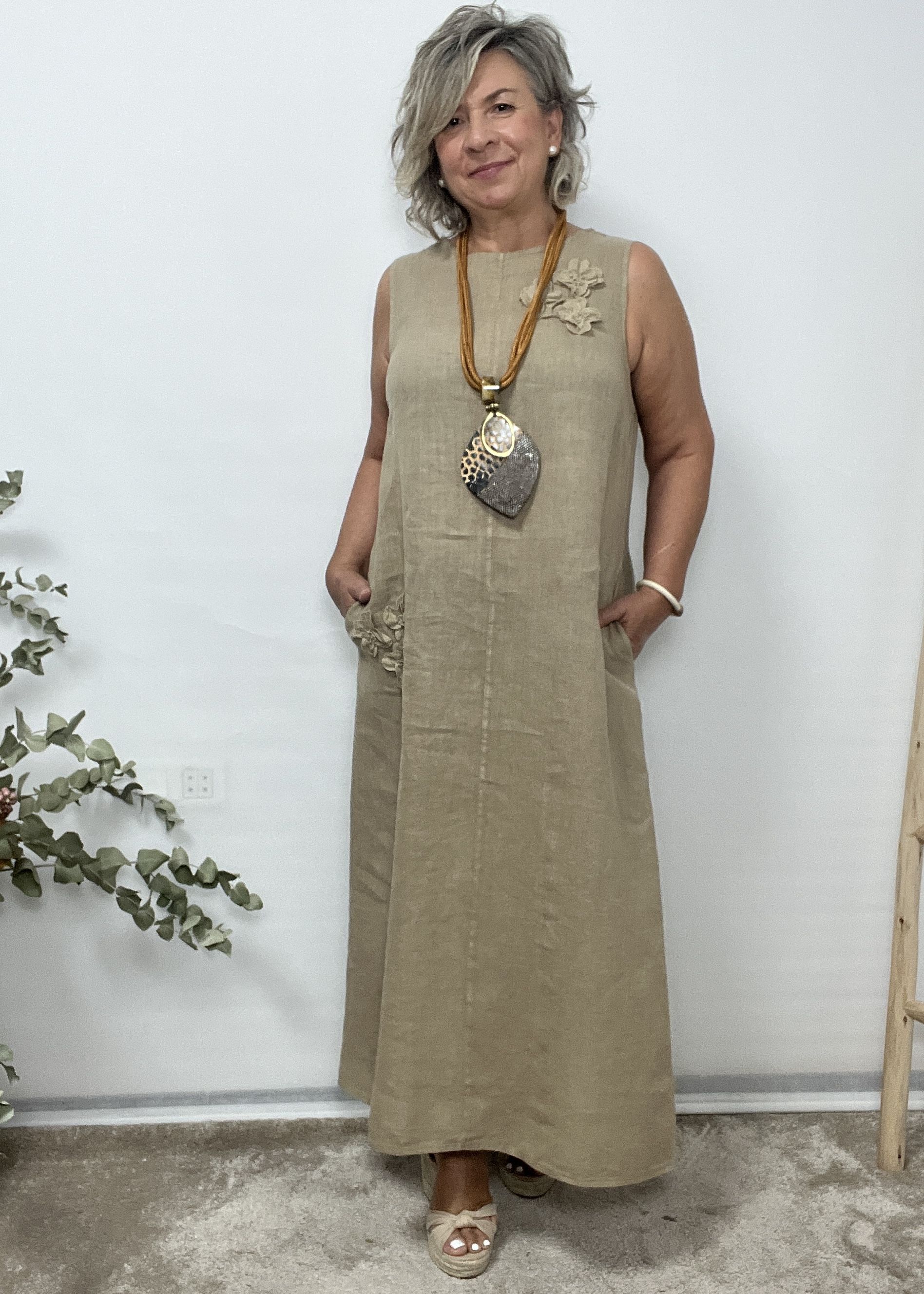 VESTIDO FLORES BORDADAS - Imagen 4